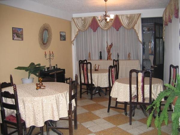 Hotel La Torre Туписа Экстерьер фото