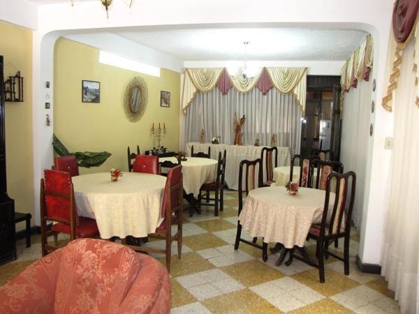 Hotel La Torre Туписа Экстерьер фото